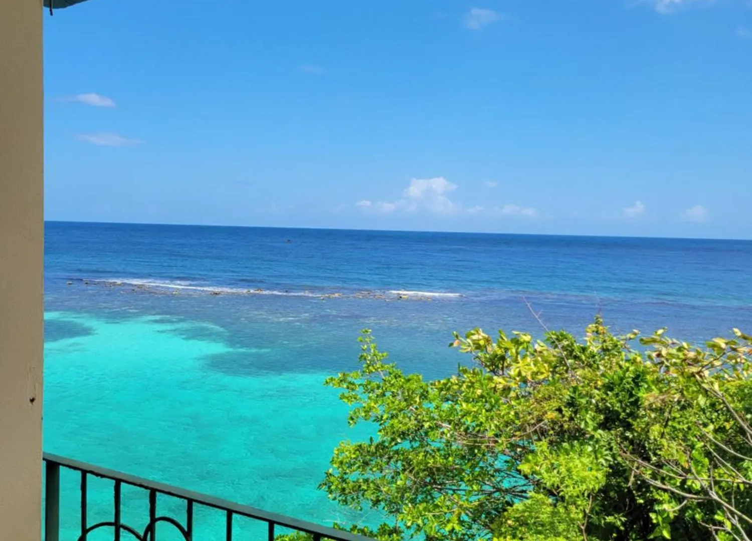 Munzels Ocean View Retreat 2 Lejlighed Ocho Rios